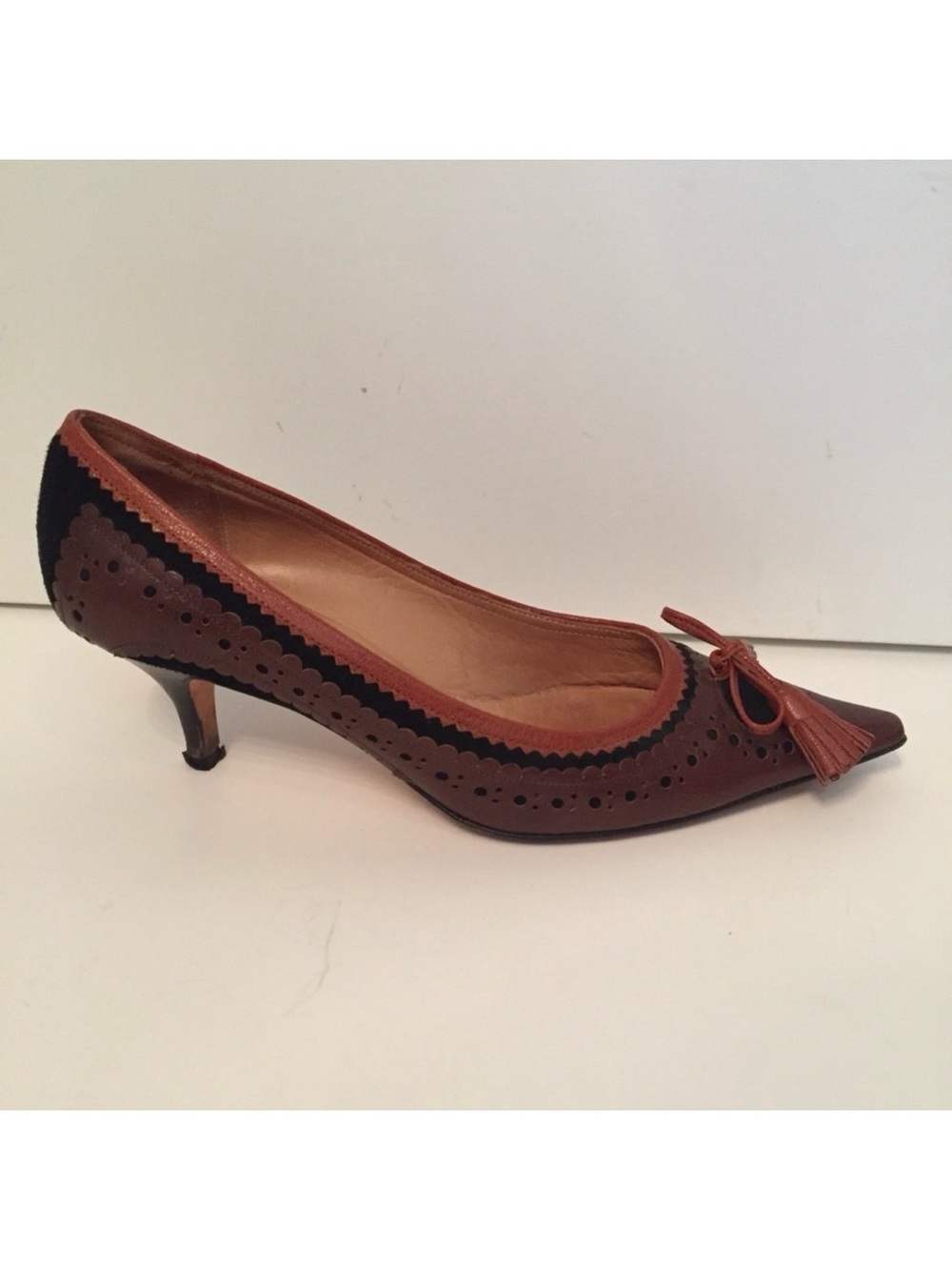 BETTYE MULLER SHOES PUMPS HEELS BROWN LEATHER BLACK SUEDE ITALY Size 36.5